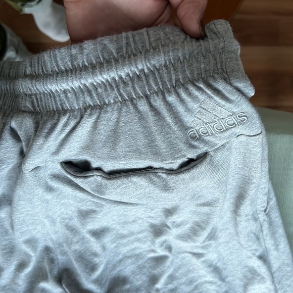 ADIDAS track pants performance logo SMALL - Picture 5 of 11